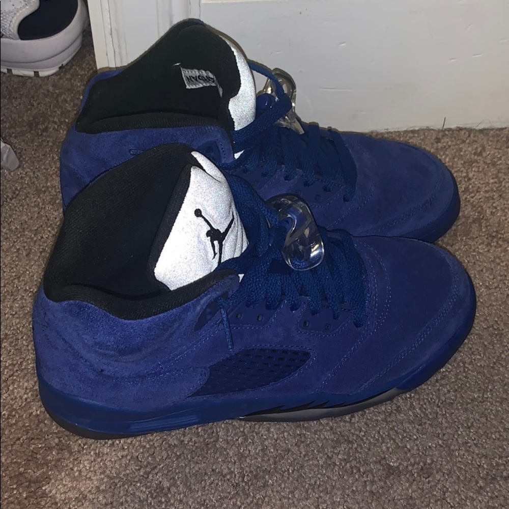 Jordan 5s - Picture 2 of 3